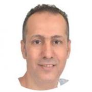 Nachhilfelehrer für Mathematik, der Kinder aller Altersgruppen unterrichtet
Arabisch, Physik und aller Altersgruppen