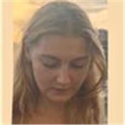 studentessa universitaria di filosofia con certificazione C1 in inglese