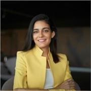 Coach de español para ejecutivos con enfoque práctico, comunicación profesional, reuniones, presentaciones.