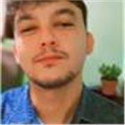 Professor de português freelancer com diferentes formações superiores e especializações, além de vasta experiência na área