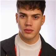 Universitario de tercer curso da clases de repaso a nivel de Primaria,ESO y Bachillerato