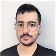 Estudiante de grado superior especializado en guitarra clásica