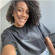 Aulas on-line para reforço escolar nas disciplinas de química, física e matemática ministradas por uma engenheira química