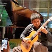 Profesor de música, teoría, guitarra clásica y popular