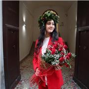 Laureata in Lingue Moderne impartisce lezioni di lingua spagnola per tutti i livelli, con metodo personalizzato e coinvolgente.