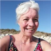 La belle aventure de la langue Française
 ai découvert la joie du Français lors du Certificat Voltaire et je souhaite partager des moments de redécouvertes et de plaisirs et j'aimerais transmettre cette passion des mots ,conjugaisons et exceptions bien sû