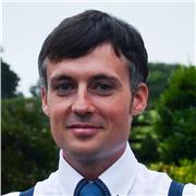 Professeur de FLE (français langue étrangère) et d'anglais donne des cours particuliers (tous niveaux)