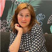 With over 20 years of experience , I love teaching Turkish and I’m very passionate about helping my students learn with joy.