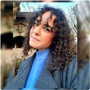 Laureata in lingue offre ripetizioni di inglese, francese, spagnolo, tedesco e italiano