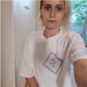 English Lehrerin, die alle Gruppe von Schulkinder unterrichtet.