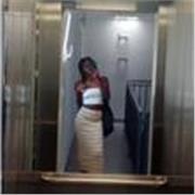 Estudiante de 1° er años de tcae ,con alto nivel de inglés y con titulo de la eso 
