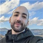 Offro lezioni in tutte le materie umanistiche e lingua inglese per ragazzi di medie e liceo, e per studenti di triennale