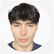 Estudiante de tercer año universitario de Economía para dar clases a estudiantes de bachillerato, ESO o universidad en Madrid.