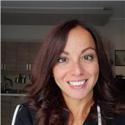 Sono insegnante e giurista. Sono la persona giusta per fornire lezioni semplici ed efficaci.