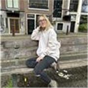 I give 1-1 lessons to students in Primary and Secondary school, specialising in English and Mathematics.