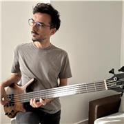 Clases de bajo, guitarra, composición, improvisación y desarrollo creativo