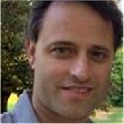 Profesor de catalán y filosofía que quiere aportar valor en el mundo educativo. 