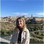 Hablante nativo con experiencia docente y certificado de inglés. 