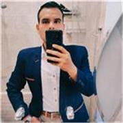 Profesor de Economía imparte clases virtuales a todo público