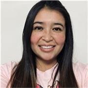 Psicóloga clínica con experiencia en trabajo con niños, niñas y adolescentes en inteligencia emocional