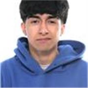 estudiante de impresión gráficas y anteriormente en artes gráficas hace mas de 4 años con experiencia en photoshop.