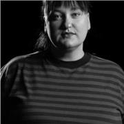 profesar de francés da clase para todos los niveles