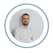 Software engineer offers tailored programming tutoring online for students and professionals