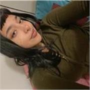 joven con experiencia en ingles avanzado