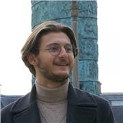 étudiant ingénieur en 3ème année, donne des cours de mathématiques
