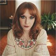 Cuento con el título de la escuela oficial de idiomas en inglés y titulo en inglés para turismo y restauración 