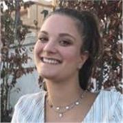 Studentessa al terzo anno di scienze della formazione impartisce ripetizioni di italiano, grammatica e storia