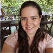 Imparto clases de biología y materias base de ciencias de la salud, así como asignaturas especializadas en nutrición clínica