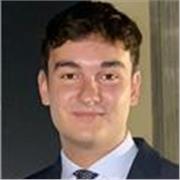 Estudiante de último año de ingeniería capaz de ser profesor de asignaturas de ciencias tecnológicas para nivel de bachiller. 