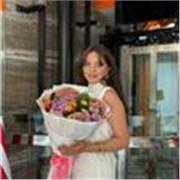 Experienced English teacher offering personalised lessons and IELTS preparation for students of all levels

