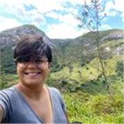 Professora de Lingua Portuguesa, Gramática, Redação e Literarura com experiência em aulas online e presencial