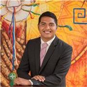 Soy licenciado en Derecho tengo amplio conocimiento en historia de México y el mundo además de historia jurídica