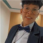 Soy una persona proactiva, dispuesta a enseñar y seguir aprendiendo en pro de labrarme un mejor día a día.