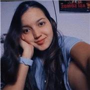 Trabaja como niñera ayudando con las tareas escolares