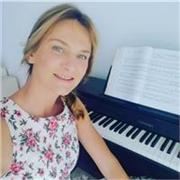 Clases particulares de piano para niños y mayores