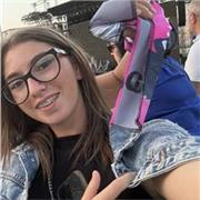 Sono molto brava a insegnare matematica fino a livelli liceali ma anche italiano, storia e materie per le elementari