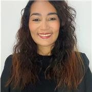 Auxiliar de preescolar, ayudar a los niños a desarrollar habilidades por medio del juego y arte