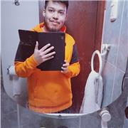 Clases presenciales por estudiante de pedagogía en matemáticas (4to año)