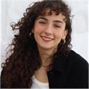 ¡Hola! Soy Helena, graduada en Física a la Universitat de Bcn y apasionada por las ciencias. Ofrezco clases particulares online.