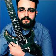 Diplomato in conservatorio londinese, offro lezioni di chitarra moderna acustica ed elettrica con percorsi personalizzati