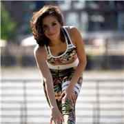 Alcanza tus metas con un entrenamiento personalizado y motivador. Te guiaré a través de un enfoque único para lograr bienestar y salud