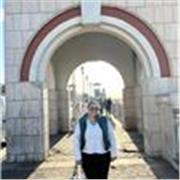 Titulada con un grado superior, y solo quiero ayudar y enseñar con muchas ganas.