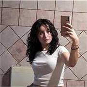 sono una ragazza università che offre un aiuto per svolgere i compiti/studiare per i bambini delle elementari/medie e ripetizioni di inglese anche per superiori