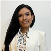 Madrelingua spagnolo impartisce lezioni spagnolo