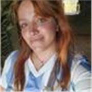 I give online lessons to whoever is interested in learning English from Spanish or viceversa. 