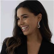 Estudiante estadounidense/ boliviana con experiencia en clases dinámicas orientadas en conversación y fluidez